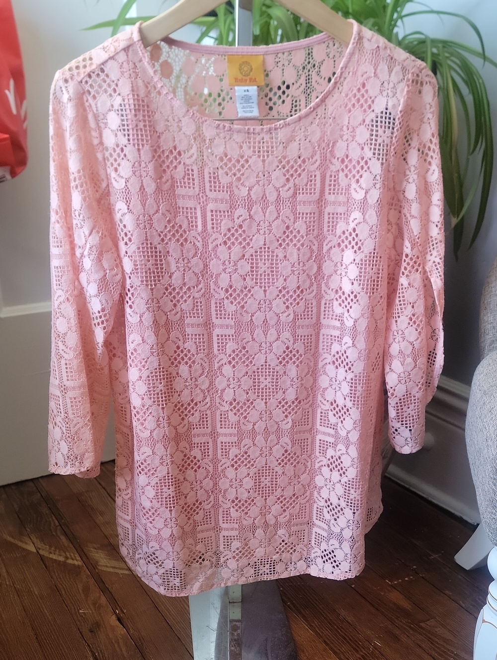 Women Tops